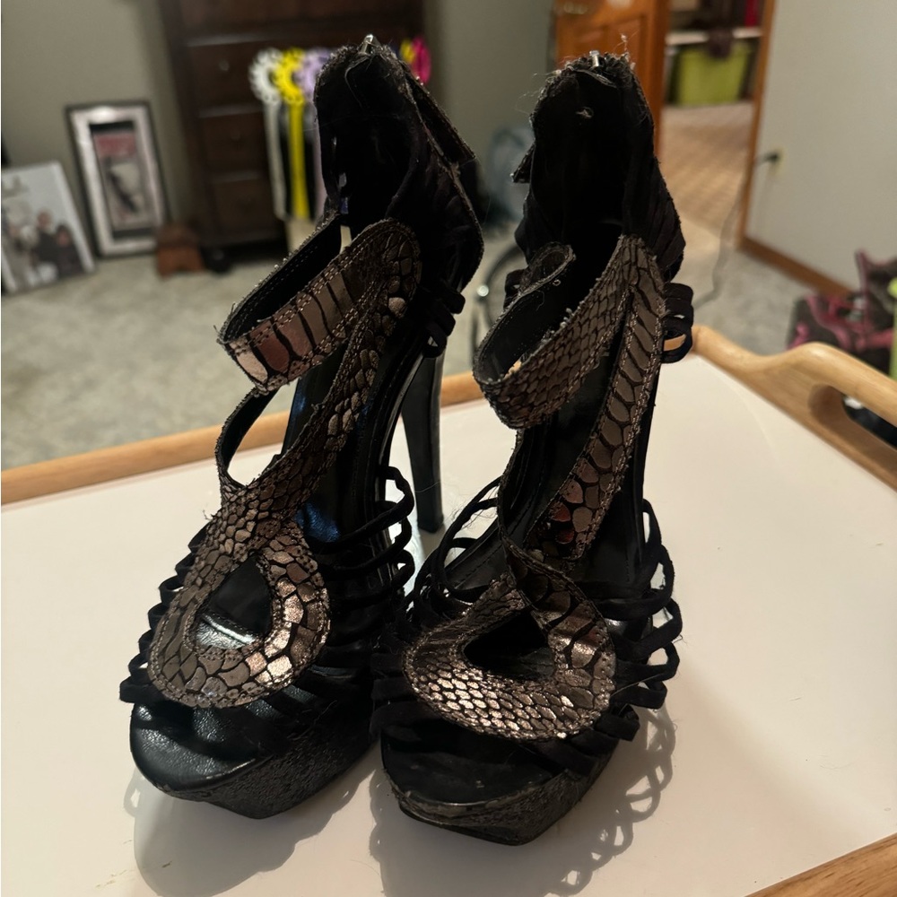 Elegant Black and Silver Strappy Heels